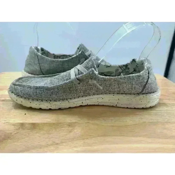 Heydude Women's Wendy Slip On Sneaker L Linen Iron Gray Size 10 - Picture 3 of 9